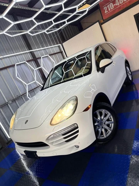 2012 Porsche 958 Cayenne - Image 9 of 9