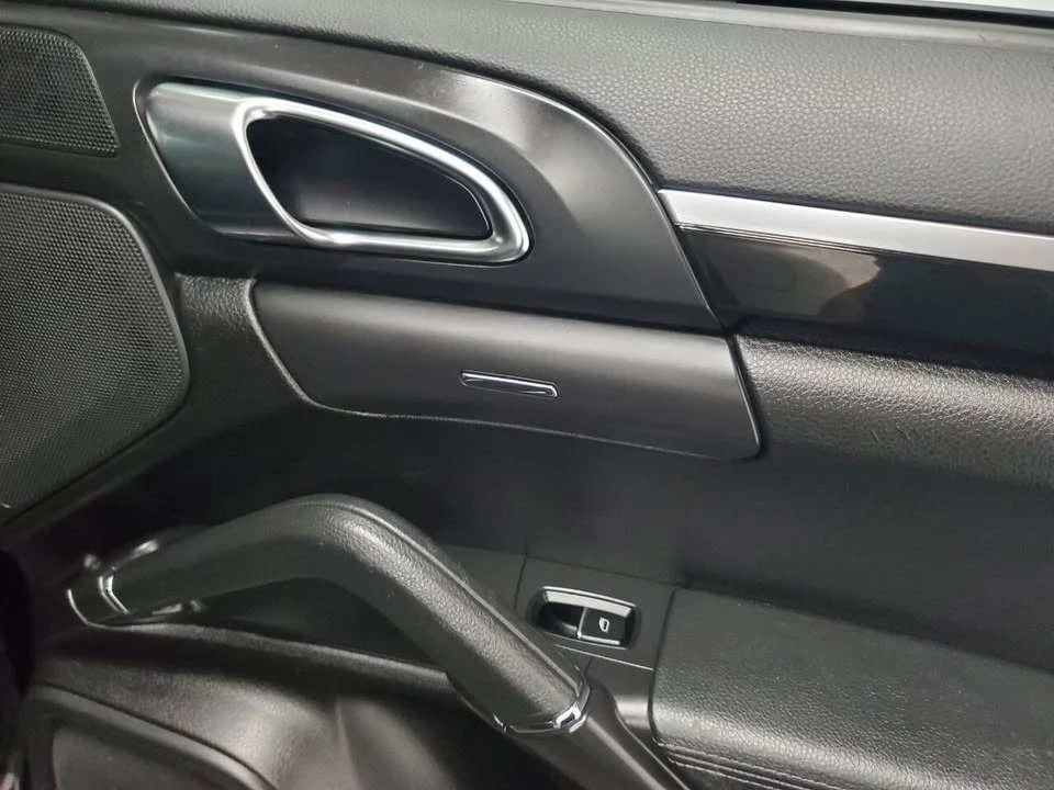 2012 Porsche 958 Cayenne - Image 17 of 19