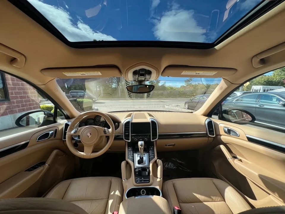 2012 Porsche 958 Cayenne - Image 15 of 20