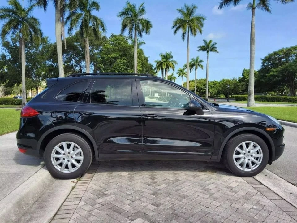 2012 Porsche 958 Cayenne - Image 5 of 20