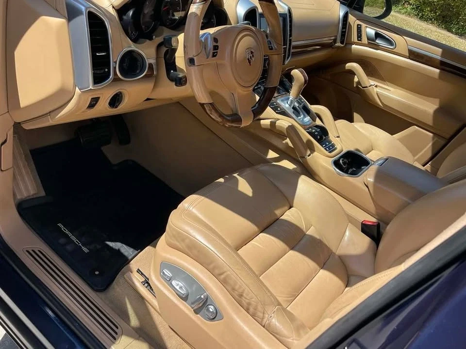 2012 Porsche 958 Cayenne - Image 14 of 19