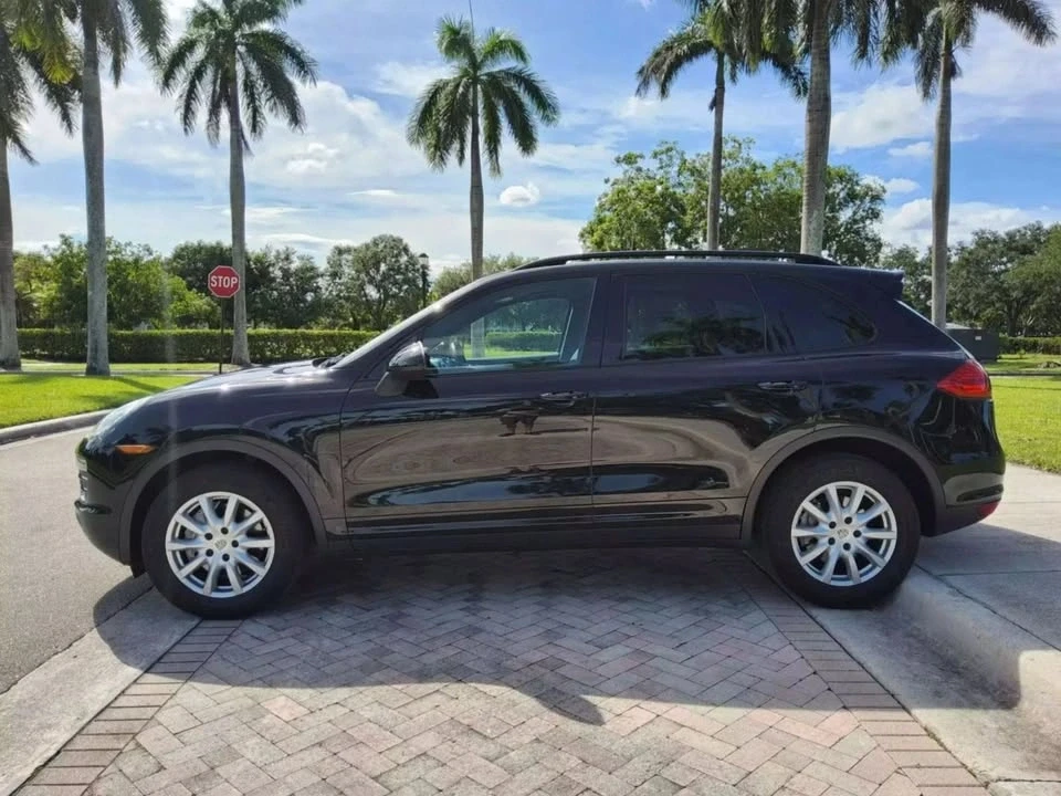2012 Porsche 958 Cayenne - Image 4 of 20