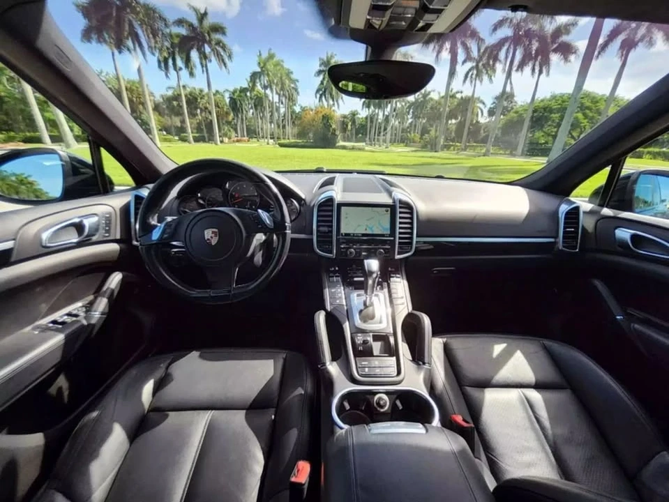 2012 Porsche 958 Cayenne - Image 15 of 20