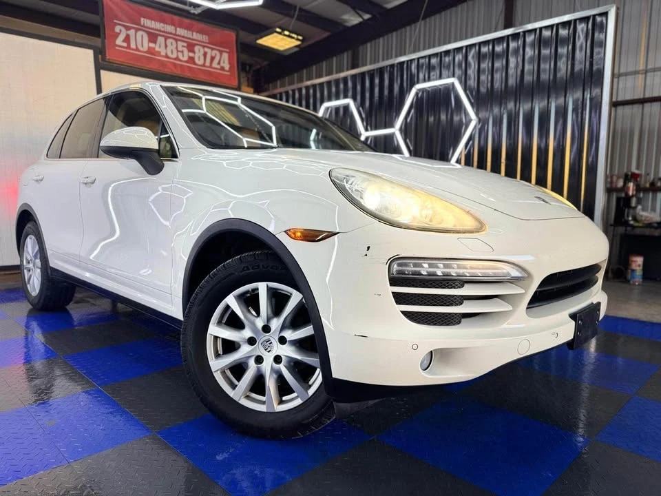 2012 Porsche 958 Cayenne - Image 4 of 12