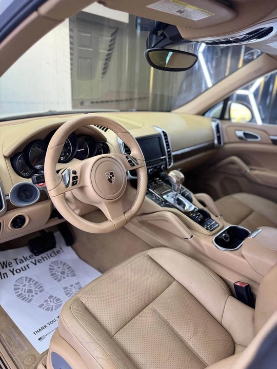 2012 Porsche 958 Cayenne - Image 11 of 12