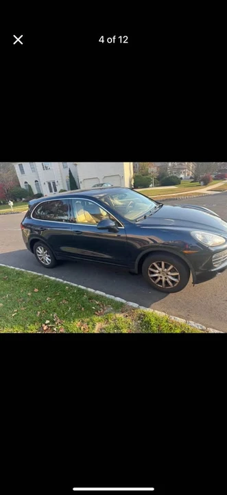 2012 Porsche 958 Cayenne - Image 4 of 12