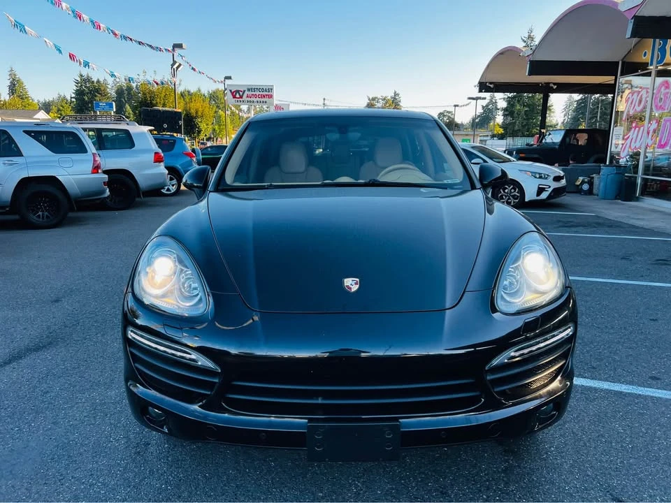 2012 Porsche 958 Cayenne - Image 2 of 13