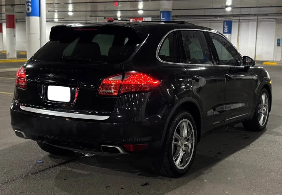 2012 Porsche 958 Cayenne - Image 3 of 8