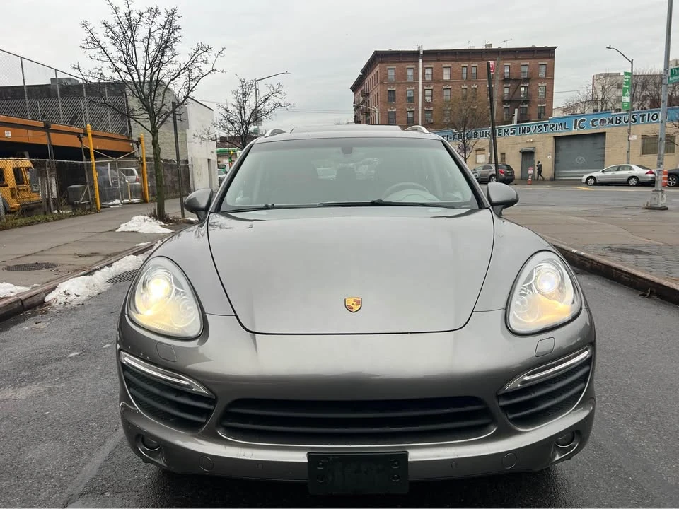 2012 Porsche 958 Cayenne - Image 3 of 10