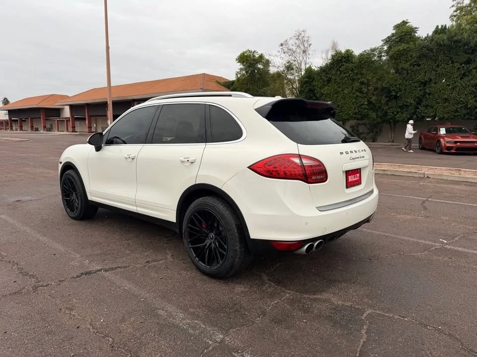 2012 Porsche 958 Cayenne - Image 6 of 20