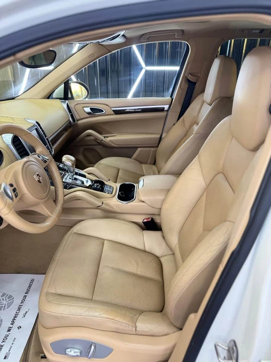 2012 Porsche 958 Cayenne - Image 3 of 12
