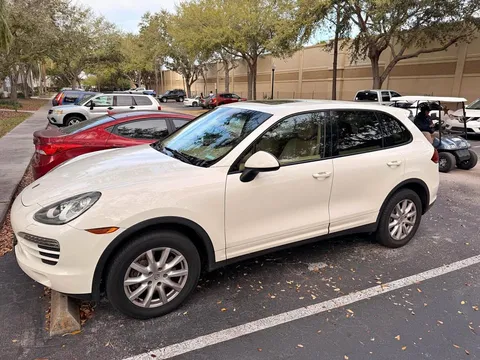 2012 Porsche Cayenne