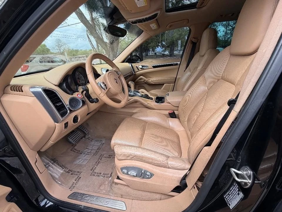 2012 Porsche 958 Cayenne - Image 11 of 16