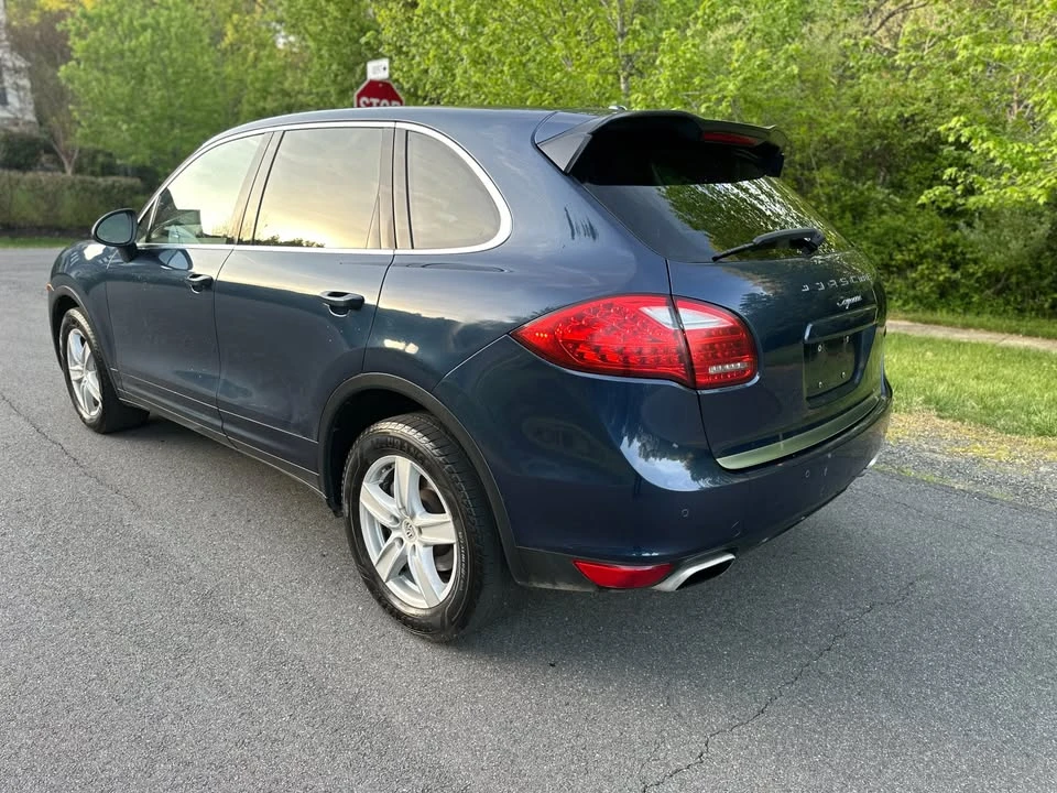 2012 Porsche 958 Cayenne - Image 4 of 15