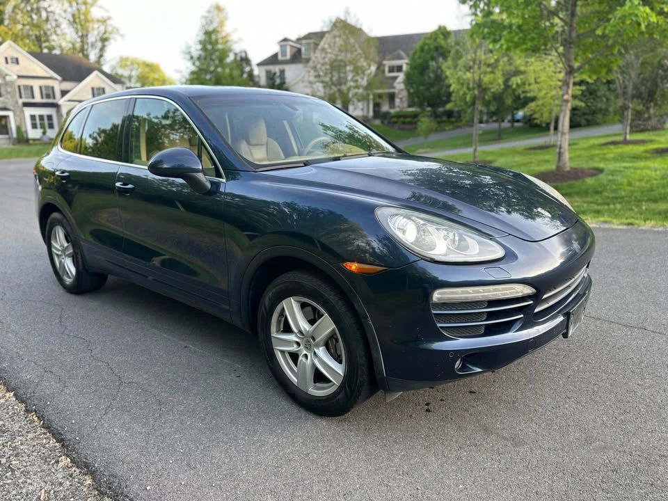 2012 Porsche 958 Cayenne - Image 2 of 15