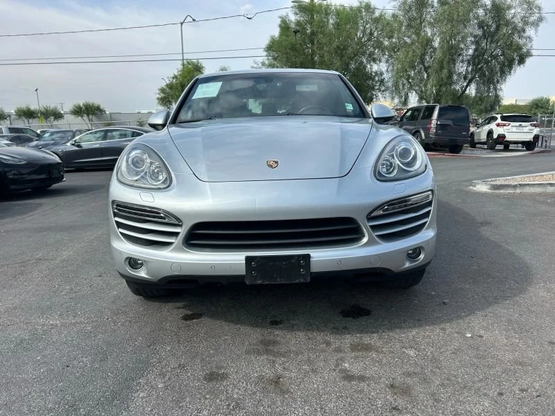 2012 Porsche 958 Cayenne - Image 2 of 11