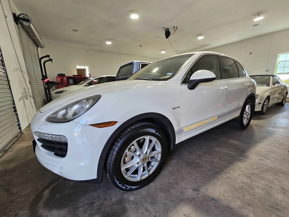 2012 Porsche 958 Cayenne S - Image 7 of 14