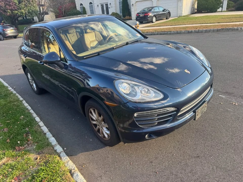2012 Porsche 958 Cayenne - Image 3 of 12