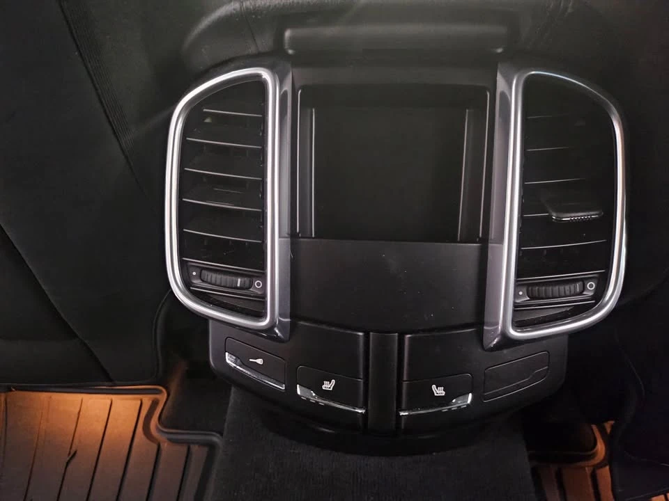 2012 Porsche 958 Cayenne - Image 4 of 14