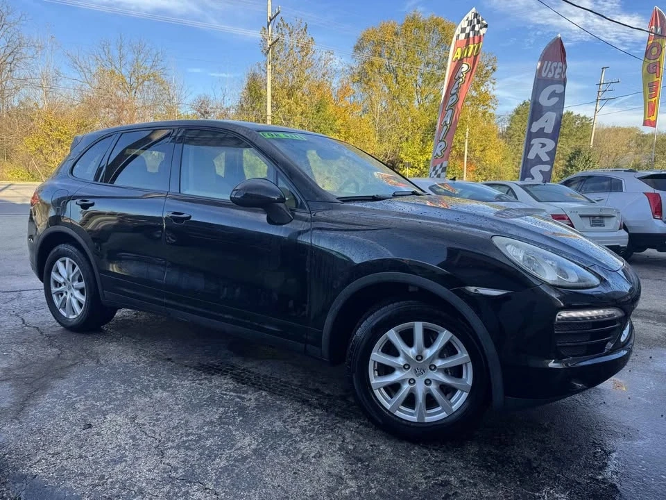 2012 Porsche 958 Cayenne - Image 2 of 10