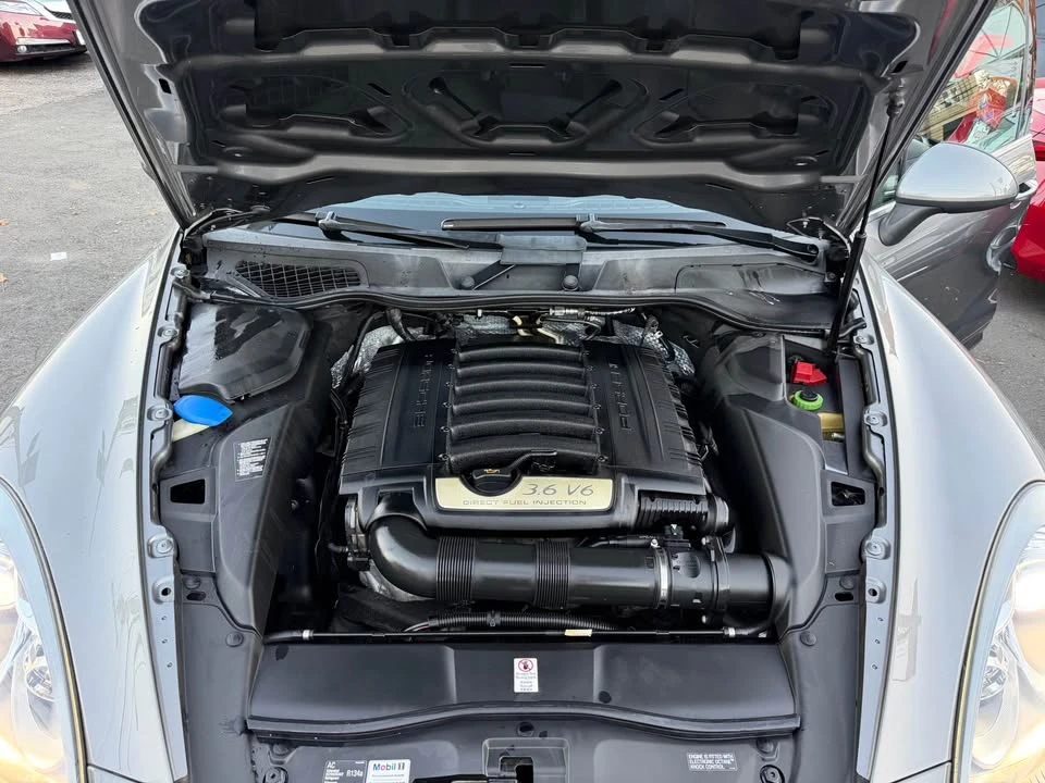 2012 Porsche 958 Cayenne - Image 18 of 20