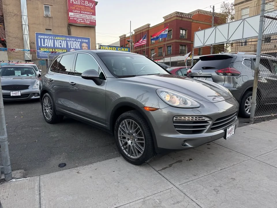 2012 Porsche 958 Cayenne - Image 6 of 20