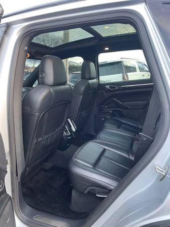 2012 Porsche 958 Cayenne S - Image 11 of 13