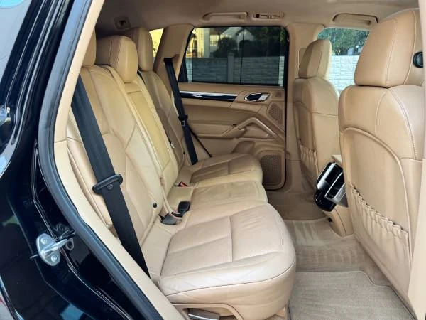 2012 Porsche 958 Cayenne S - Image 15 of 21