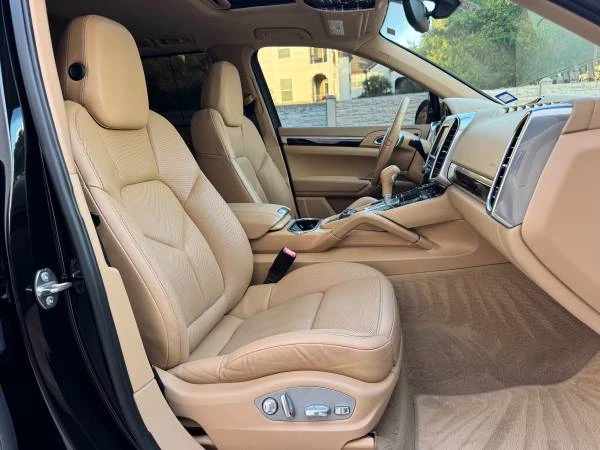 2012 Porsche 958 Cayenne S - Image 17 of 21