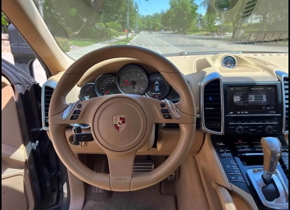 2012 Porsche 958 Cayenne S - Image 7 of 7