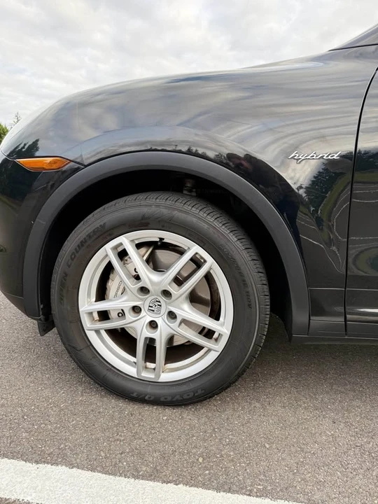 2012 Porsche 958 Cayenne S - Image 12 of 15