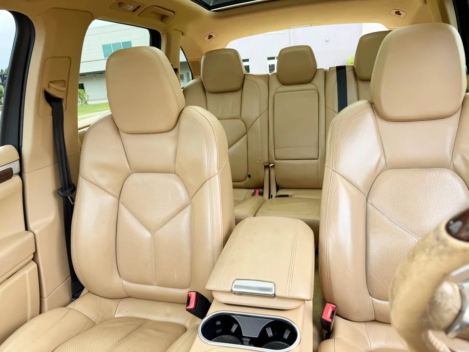 2012 Porsche 958 Cayenne S - Image 6 of 15
