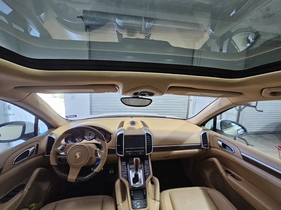2012 Porsche 958 Cayenne - Image 17 of 20