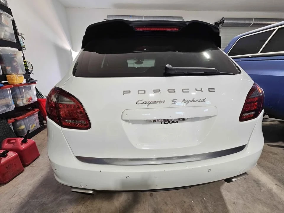2012 Porsche 958 Cayenne - Image 8 of 20