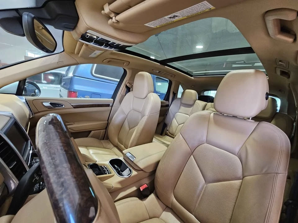 2012 Porsche 958 Cayenne - Image 19 of 20