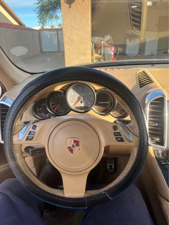 2012 Porsche 958 Cayenne - Image 9 of 18