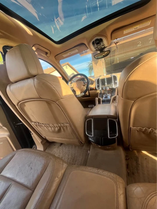 2012 Porsche 958 Cayenne - Image 16 of 18