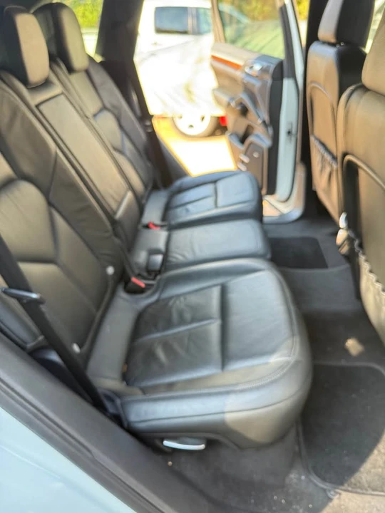 2012 Porsche 958 Cayenne S - Image 12 of 14