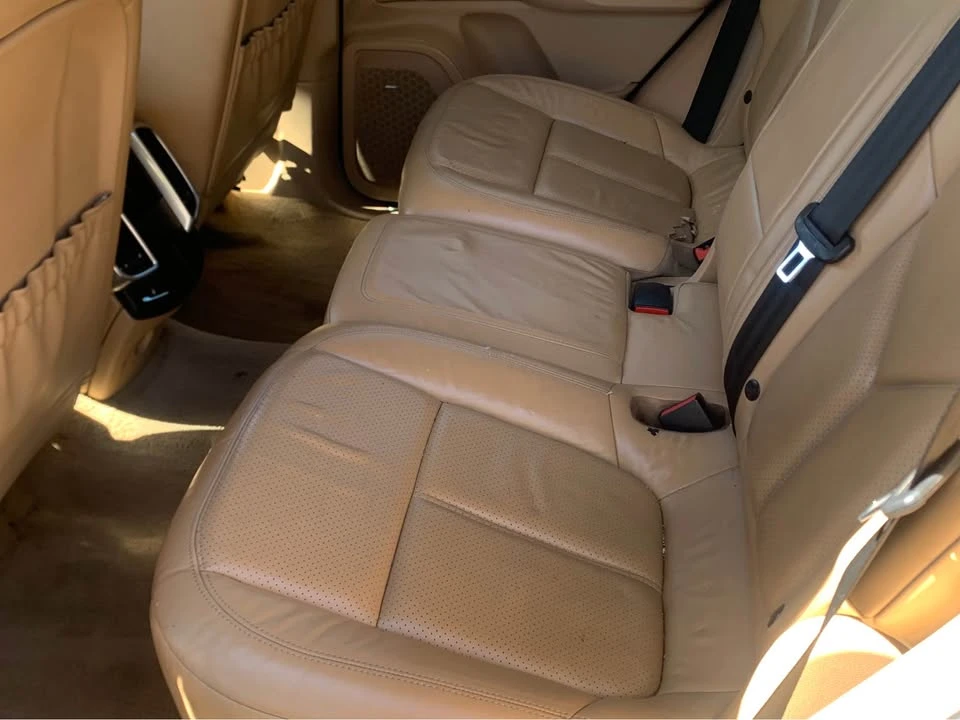 2012 Porsche 958 Cayenne S - Image 8 of 9