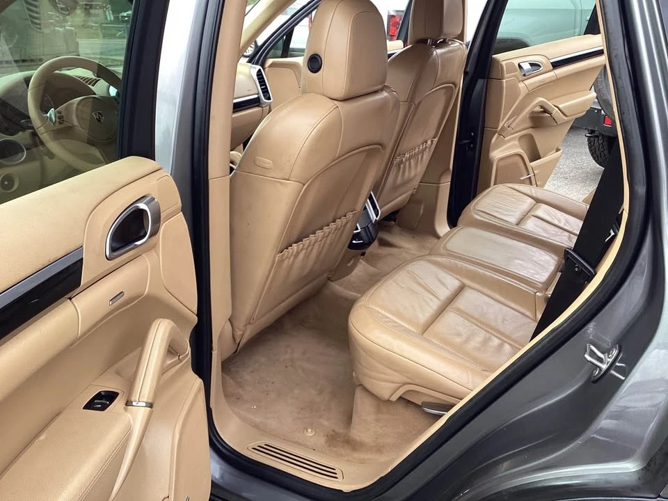 2012 Porsche 958 Cayenne S - Image 8 of 8