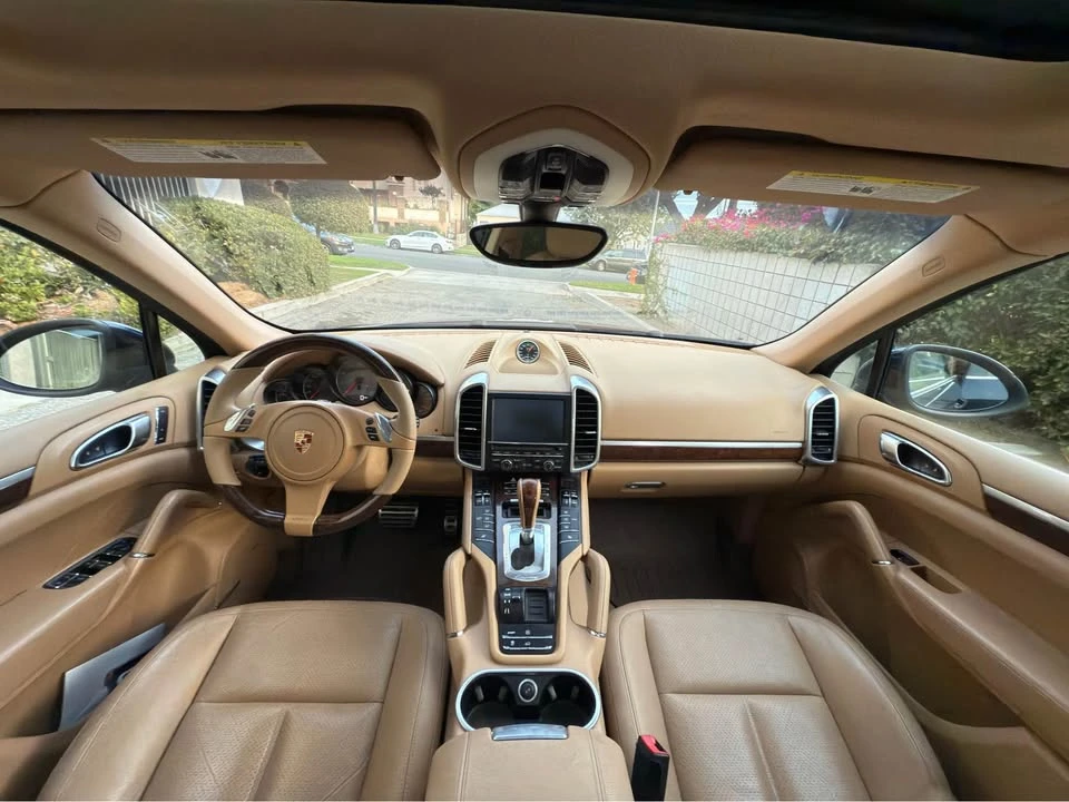 2012 Porsche 958 Cayenne S - Image 17 of 17