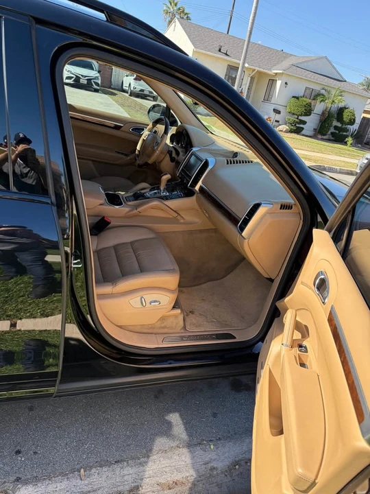 2012 Porsche 958 Cayenne S - Image 11 of 12