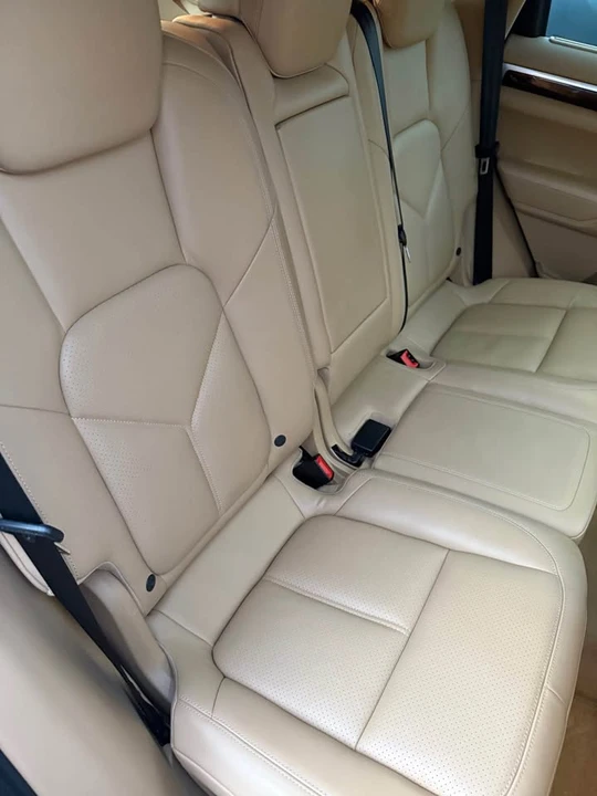 2012 Porsche 958 Cayenne S - Image 10 of 11