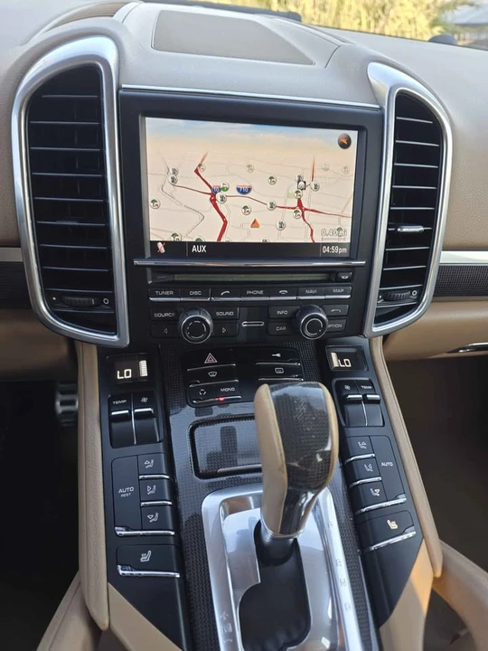 2012 Porsche 958 Cayenne S - Image 14 of 15