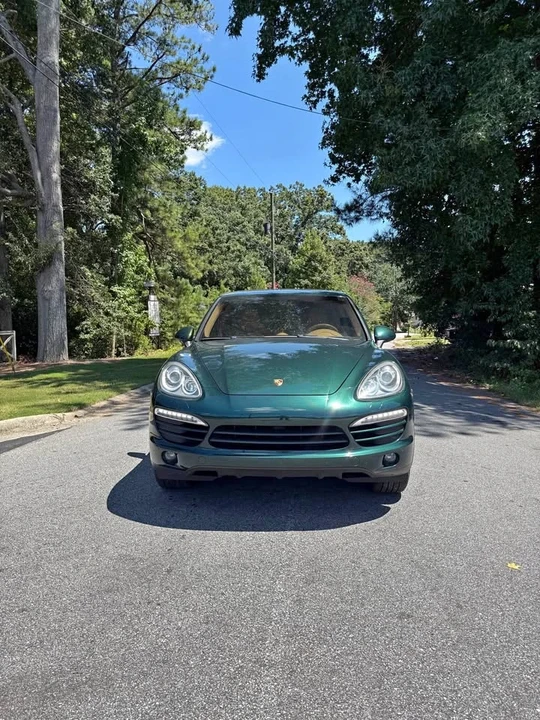 2012 Porsche 958 Cayenne - Image 2 of 14