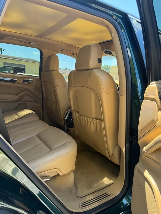2012 Porsche 958 Cayenne - Image 13 of 14