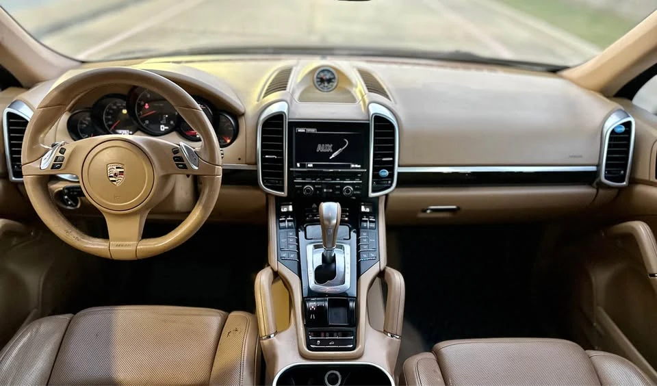2012 Porsche 958 Cayenne - Image 7 of 15