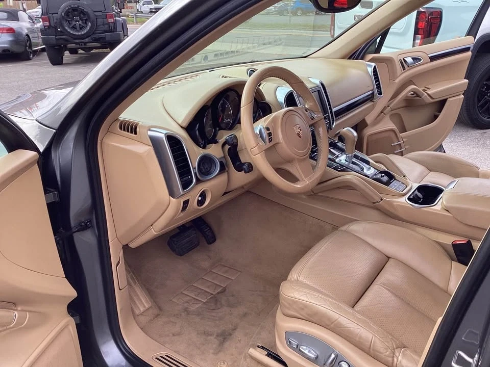 2012 Porsche 958 Cayenne - Image 7 of 8