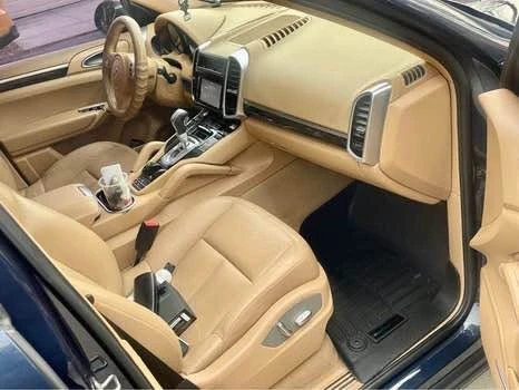 2012 Porsche 958 Cayenne - Image 6 of 7