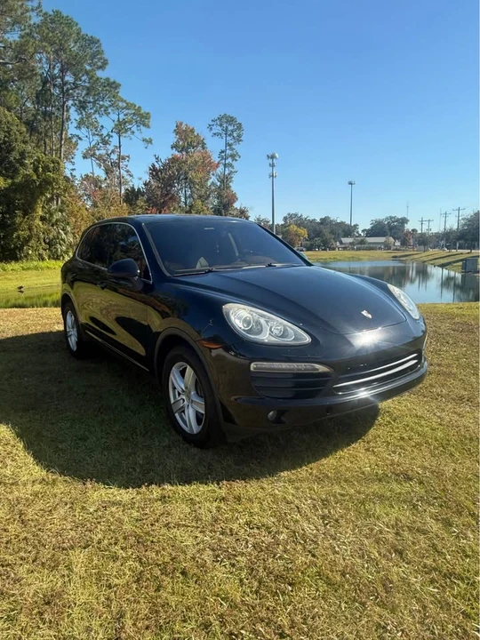 2012 Porsche 958 Cayenne - Image 10 of 11